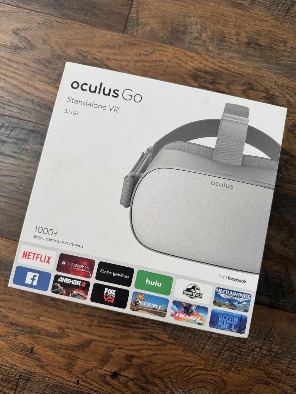 Oculus Go Standalone VR Headset - Light Gray
